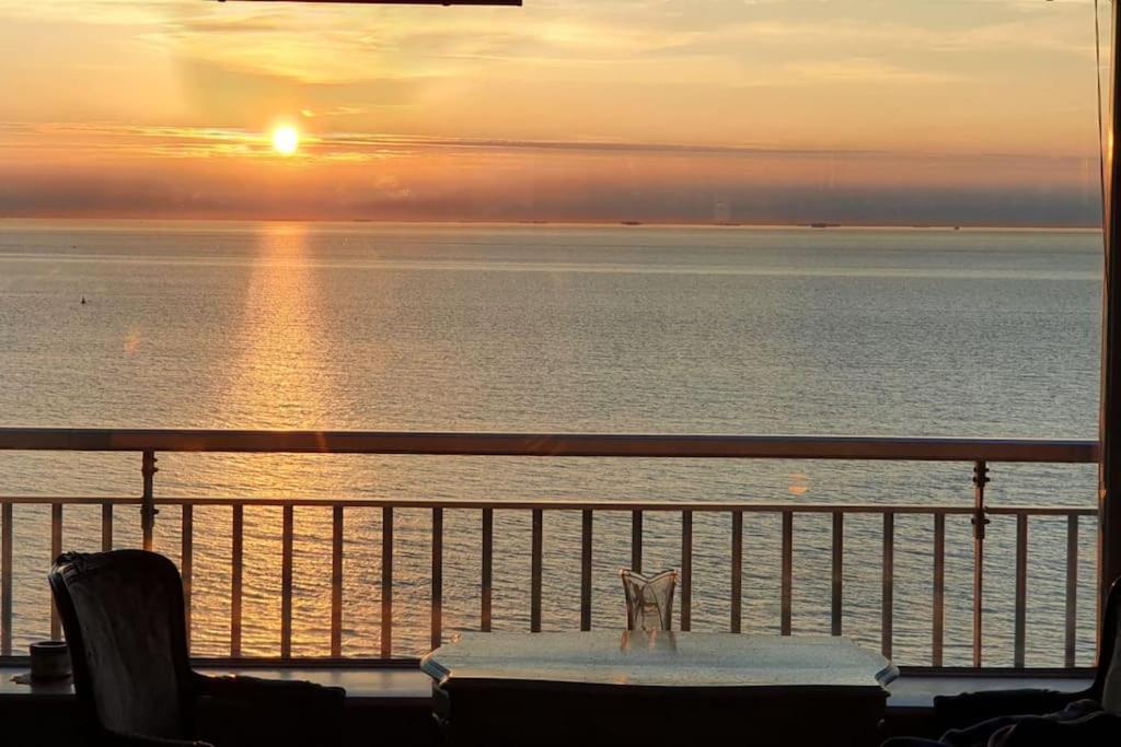 The Best Sea & City View Ostend - Parking Optional Oostende Exterior foto